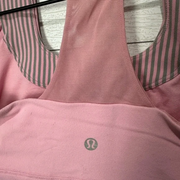 Lululemon Size 6 Pink Tank - Picture 3 of 5
